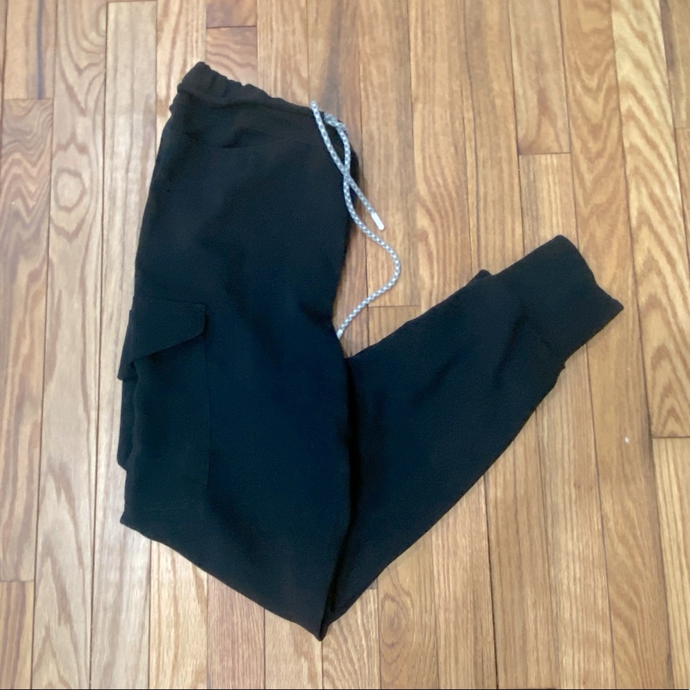 Closed Cargo Pants